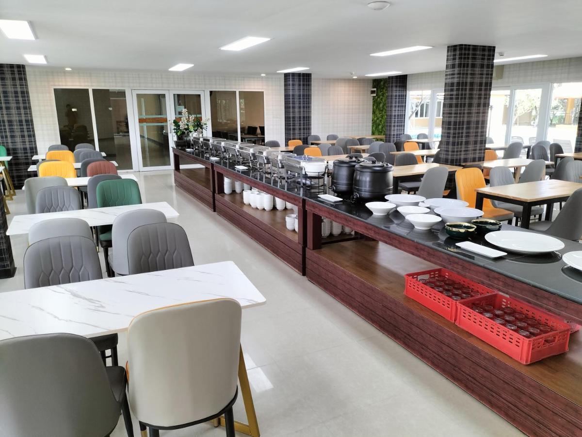 H2Do Hotel Ban Khlong Sanam Phli Eksteriør billede