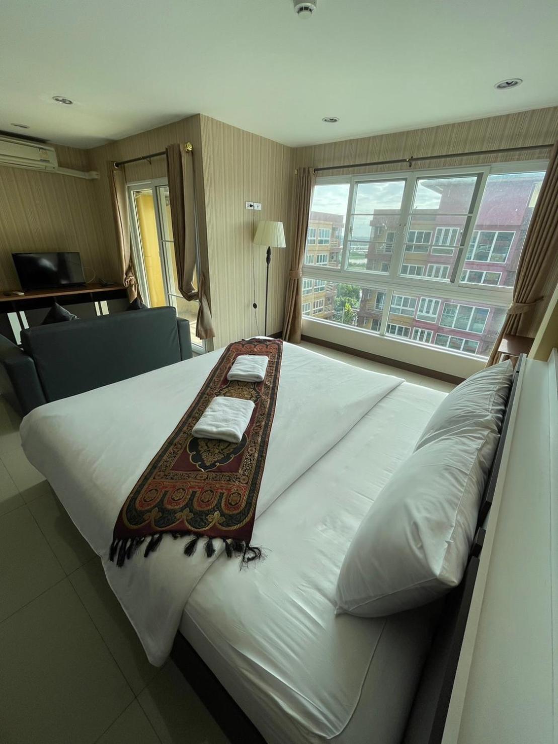 H2Do Hotel Ban Khlong Sanam Phli Eksteriør billede